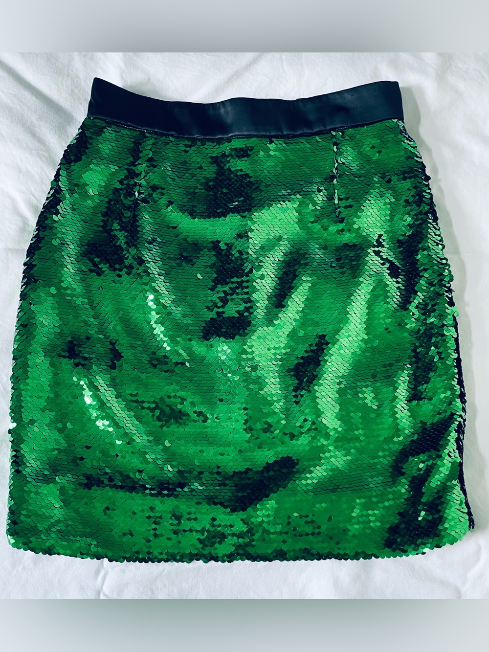 Dolce & Gabbana Emerald Green Sequin Mini Skirt | IT 40 Fits US 0-2 (Runs Small)
